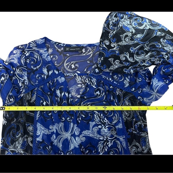 INC International Concepts Blue and White Patterned Blouse - Picture 2 of 12